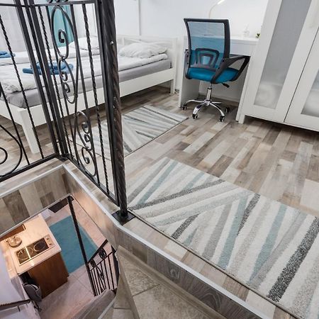 Bpr Simply Azure Apartment Budapest Bagian luar foto